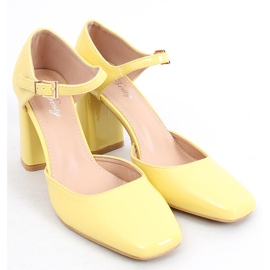 Escarpins exposés sur le poste Frida Yellow jaune 4