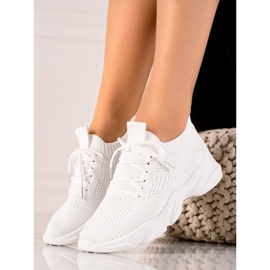 TRENDI Chaussures de sport textiles blanche 1 TRENDI Chaussures de sport textiles blanche 1