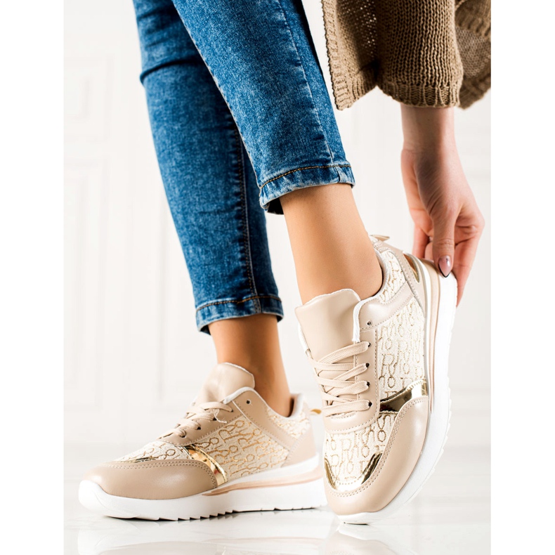 TRENDI Baskets beiges confortables 1