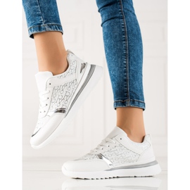 TRENDI Baskets blanches confortables 3