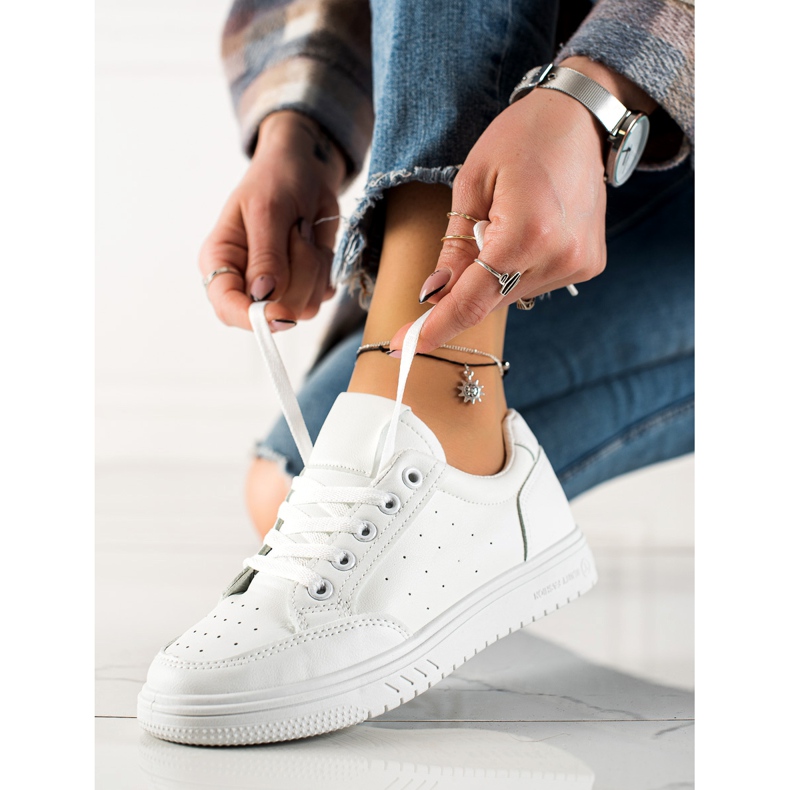 G2G/Good To Great Chaussures de sport blanches avec cuir écologique 1