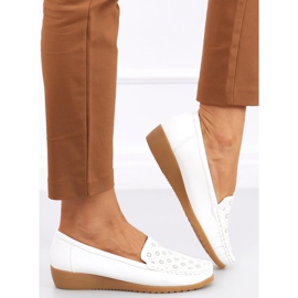 Cukki: Le mocassin ajouré blanc pour femme 2