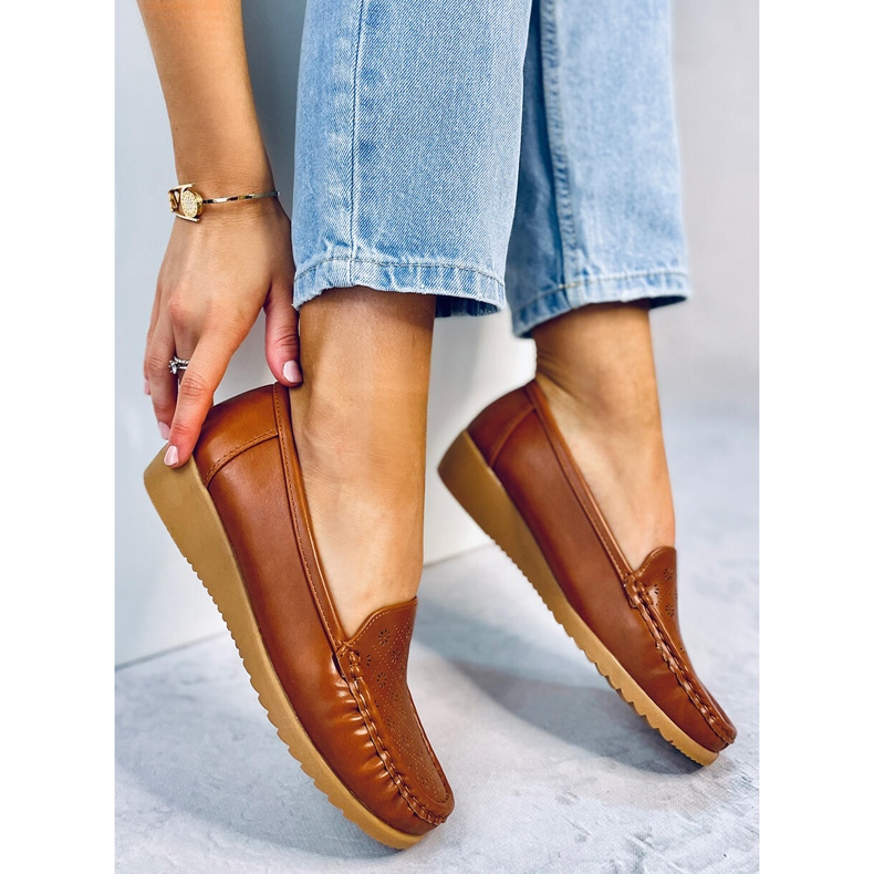 Mocassins femme Cukki Camel ajourés brun 1