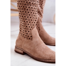 S.Barski Bottines Darnell en daim beige à motif ajouré 7