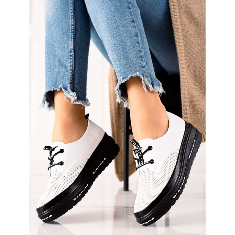 Chaussures Vinceza légères blanc 1