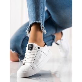 Baskets Big Star pour femmes JJ274211 blanche 1