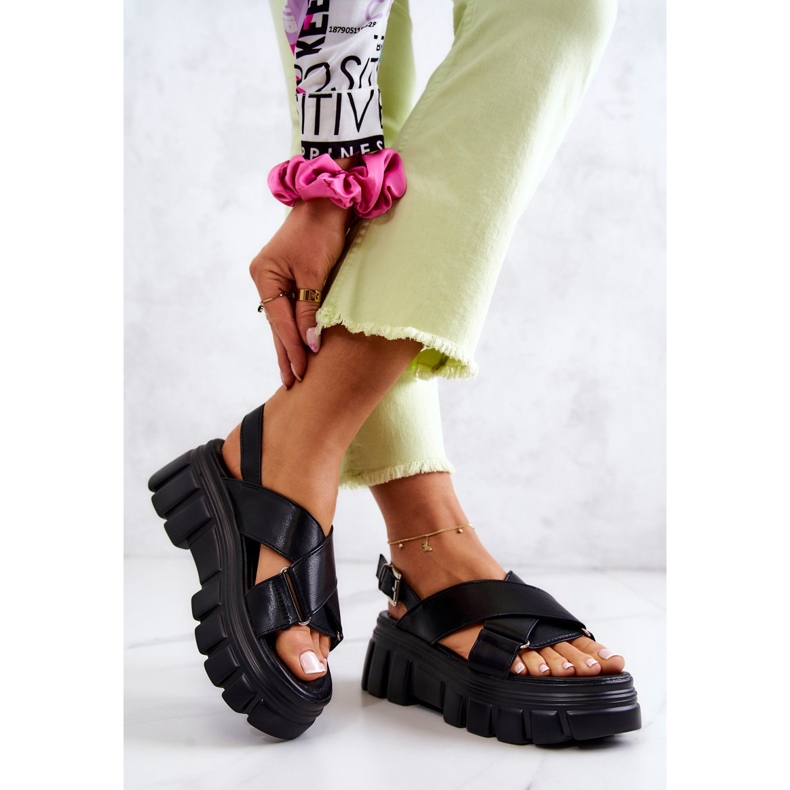 PE1 Sandales en cuir sur la plateforme Betti noire 2