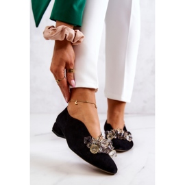 PA2 Chaussures élégantes en daim avec décoration McQueen noire le noir 1 PA2 Chaussures élégantes en daim avec décoration McQueen noire le noir 1