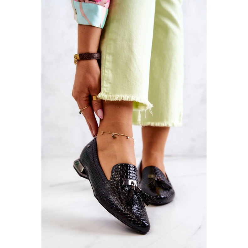 Vinceza Mocassins Laqués Motif Crocodile À Franges Pharell Noires 1