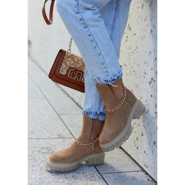 Bottines en daim à la mode avec une coupe camel Forget Me brun 1