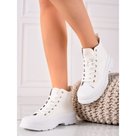 Forever Folie Baskets montantes à la mode blanche 2 Forever Folie Baskets montantes à la mode blanche 2