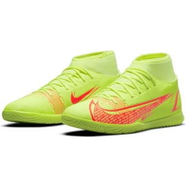 Nike Mercurial Superfly 8 Club Ic M CV0954 760 chaussures de football vert jaune jaunes 3