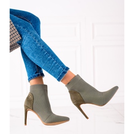 Bottines assorties sur un talon S. Barski vert 1