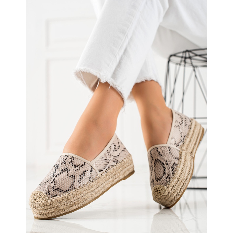 Bestelle Espadrilles sur la plate-forme à imprimé serpent beige 1 Bestelle Espadrilles sur la plate-forme à imprimé serpent beige 1
