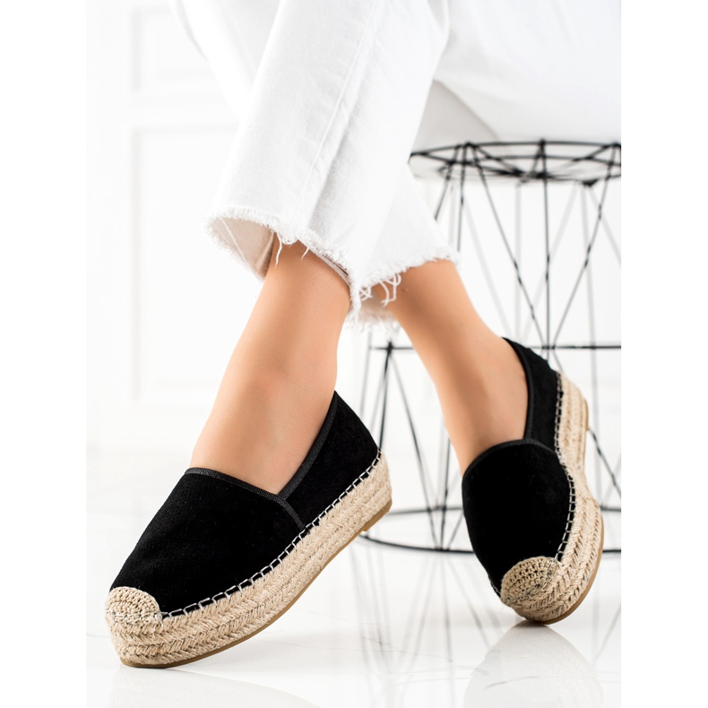 Bestelle Espadrilles Noires Sur La Plateforme 1