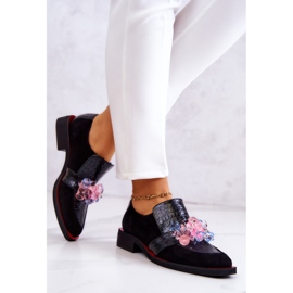 Chaussures En Daim Avec Décoration Davine Noire Et Rouge le noir 4