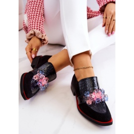 Chaussures En Daim Avec Décoration Davine Noire Et Rouge le noir 5