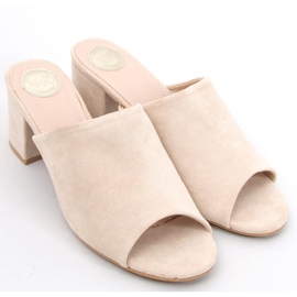 Alessia Chaussons à talons beiges 2