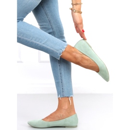 Ballerines en daim lisse vert Pari 4