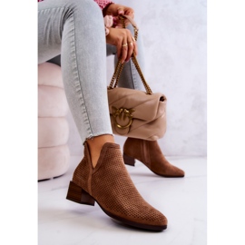 Vinceza Bottines En Daim Ajouré Avec Une Découpe Carine Marron brun 5