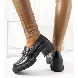 Mocassins noirs sur une grosse semelle Ruth le noir 2