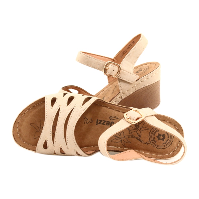 Sandales compensées confortables pour femmes Evento 22SD98-4572 Beige 4