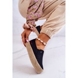 Espadrilles Femme Sur La Plateforme Cross Jeans JJ2R4015C Noir 1