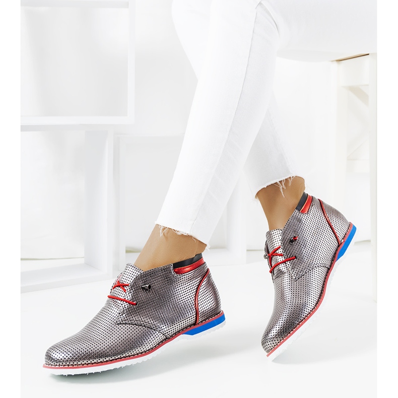 Chaussures femme argentées ajourées Luella 1