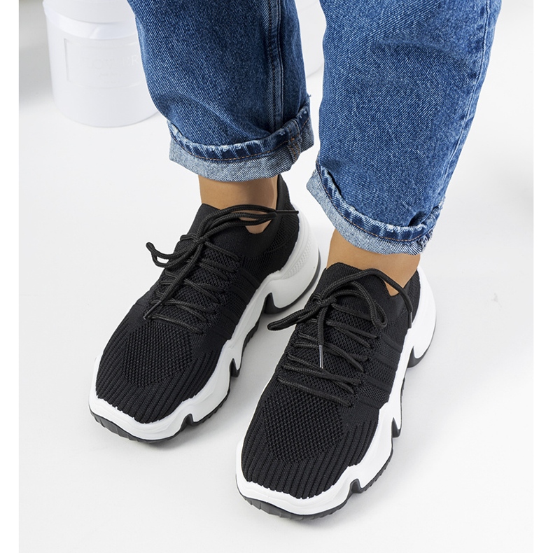 Baskets de sport noires Thornber 1