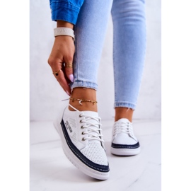Baskets en Cuir pour Femme Blanc et Bleu Marine Cloesa 2