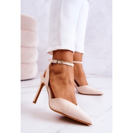 FB2 Talons Boucles Daim Beige Clair Kharen 2