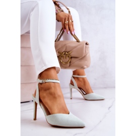 Talons Boucles Daim Vert Clair Kharen 4