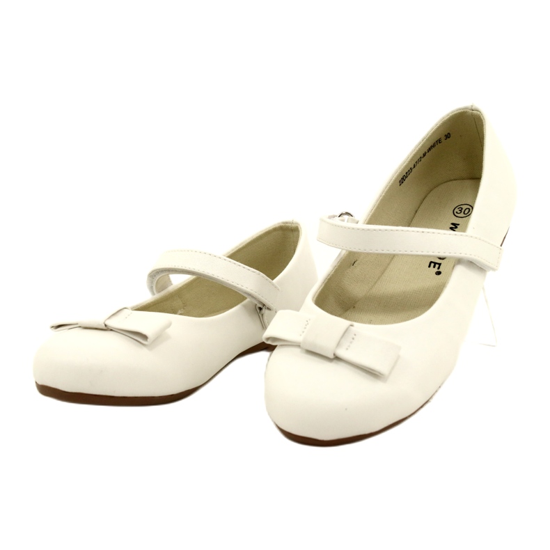 Ballerines blanches avec nœud velcro 2