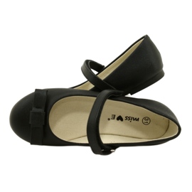 EVE Ballerines Noires Avec Noeud Velcro MISSE le noir 4 EVE Ballerines Noires Avec Noeud Velcro MISSE le noir 4