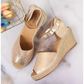 Sandales espadrilles sur le talon compensé eVento W EVE68A or d'or 6