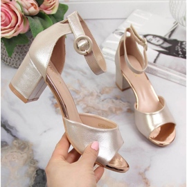 Sandales sur le poste Vinceza W JAN96C or doré 1