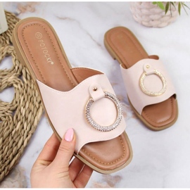 Chaussons avec décoration Potocki W WOL74B beige 1