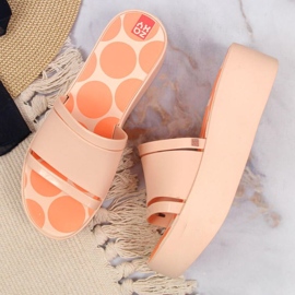 Chaussons en caoutchouc sur la plateforme Zaxy W INT1708A nude rose 2
