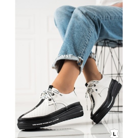 Richelieus En Cuir Sur La Plateforme blanche le noir 2