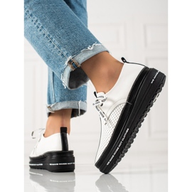 Richelieus En Cuir Sur La Plateforme blanc noir 1