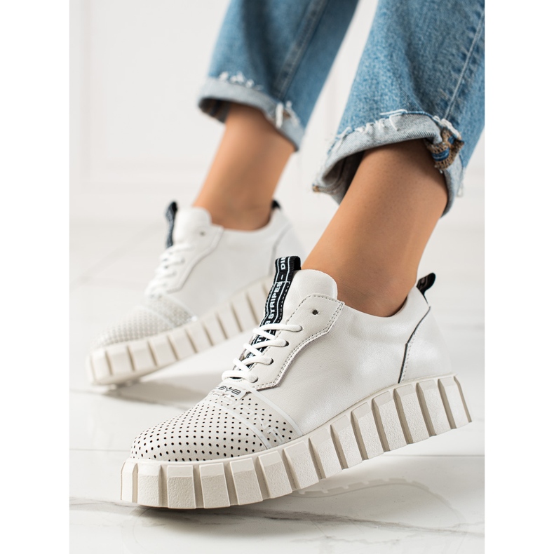 ARTIKER Chaussures en cuir à la mode blanches 1