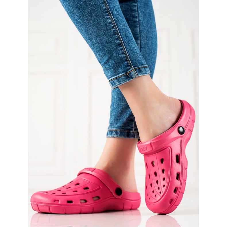 TRENDI Chaussons rose clair 1