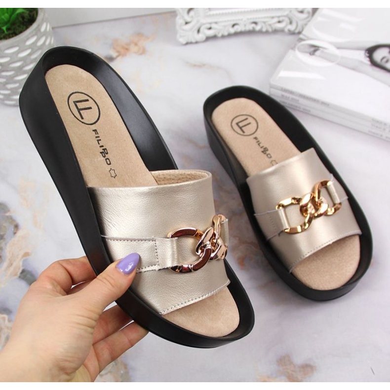 Chaussons en cuir avec chaîne Filippo W PAW345B doré 1