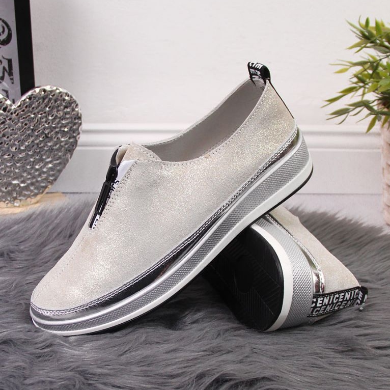 Chaussures en cuir T.Sokolski W SCA153B doré 2