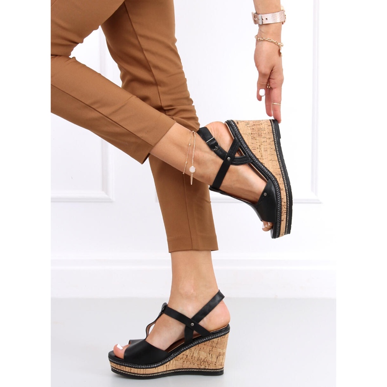 Sandales compensées Nancy noires 1