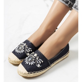 Espadrilles noires avec zircons cubiques.Bloc 1
