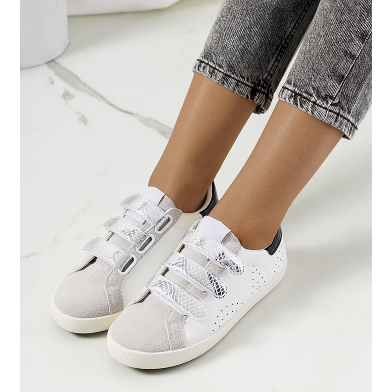 Baskets Surrey blanches femme noir argent gris 1