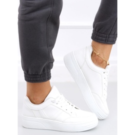 Baskets blanches Ikke 1