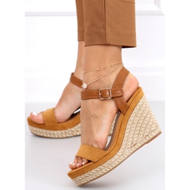 Sandales compensées Zahia Camel brun 5
