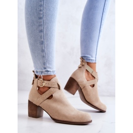 PL5 Bottines en cuir avec découpe sur tige Beige Axelle 2